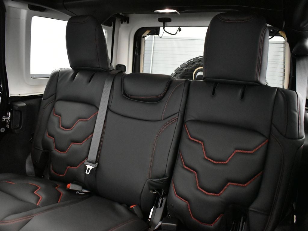 2025 Jeep Wrangler WRANGLER SCA Black Widow