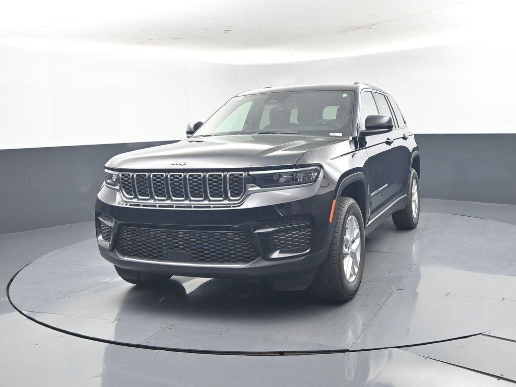 2026 Jeep Grand Cherokee GRAND CHEROKEE LAREDO X 4X2