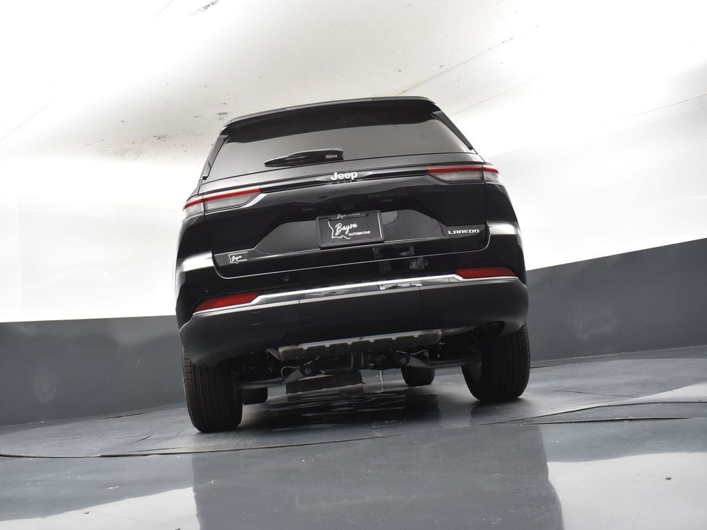 2026 Jeep Grand Cherokee GRAND CHEROKEE LAREDO X 4X2