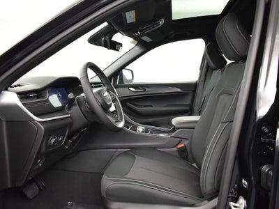 2026 Jeep Grand Cherokee GRAND CHEROKEE LAREDO X 4X2