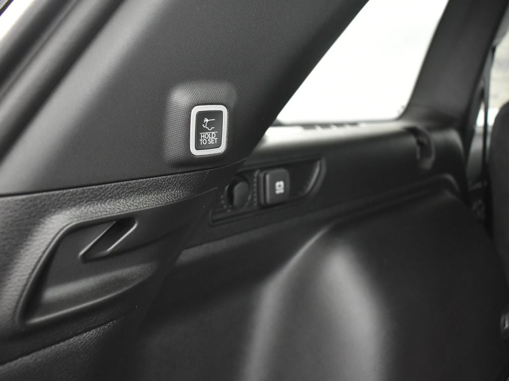 2026 Jeep Grand Cherokee GRAND CHEROKEE LAREDO X 4X2