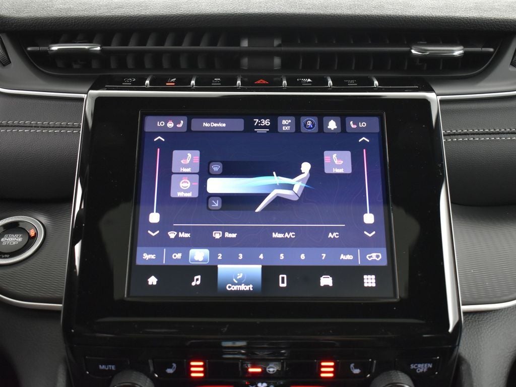 2026 Jeep Grand Cherokee GRAND CHEROKEE LAREDO X 4X2