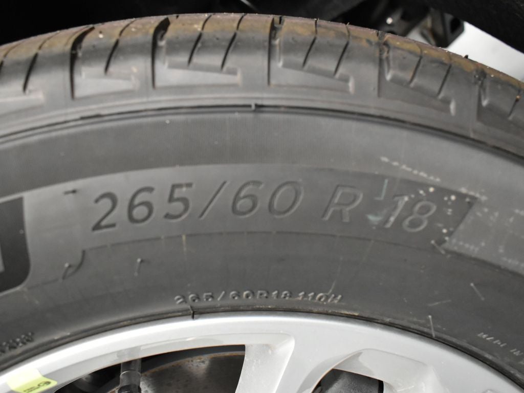 2026 Jeep Grand Cherokee GRAND CHEROKEE LAREDO X 4X2