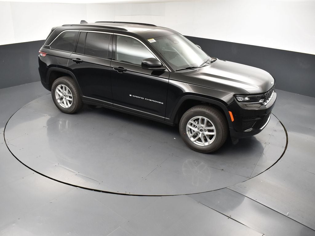 2026 Jeep Grand Cherokee GRAND CHEROKEE LAREDO X 4X2