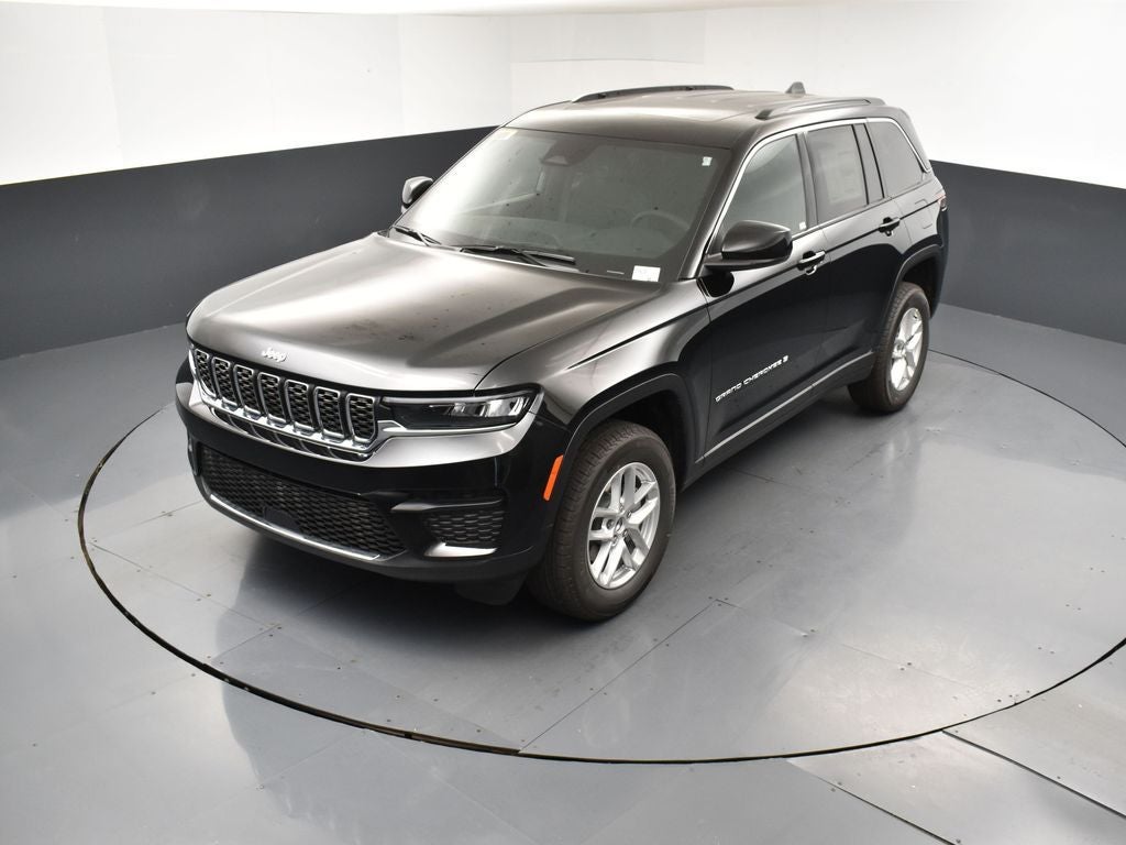2026 Jeep Grand Cherokee GRAND CHEROKEE LAREDO X 4X2