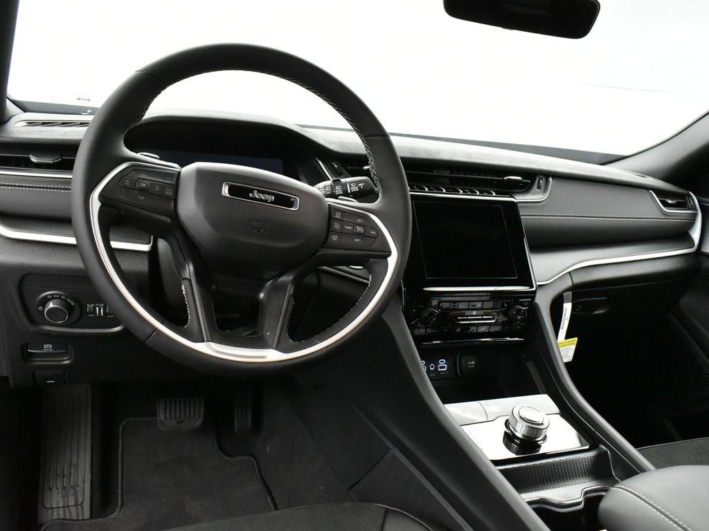 2025 Jeep Grand Cherokee GRAND CHEROKEE ALTITUDE X 4X2