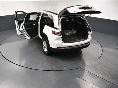 2026 Jeep Grand Cherokee GRAND CHEROKEE LAREDO 4X2