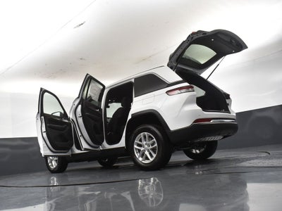 2026 Jeep Grand Cherokee GRAND CHEROKEE LAREDO 4X2