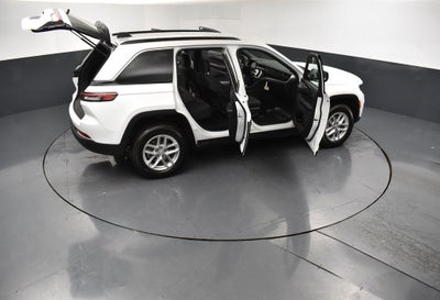 2026 Jeep Grand Cherokee GRAND CHEROKEE LAREDO 4X2