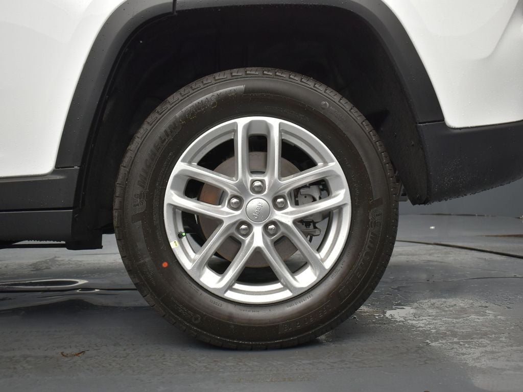 2026 Jeep Grand Cherokee GRAND CHEROKEE LAREDO 4X2