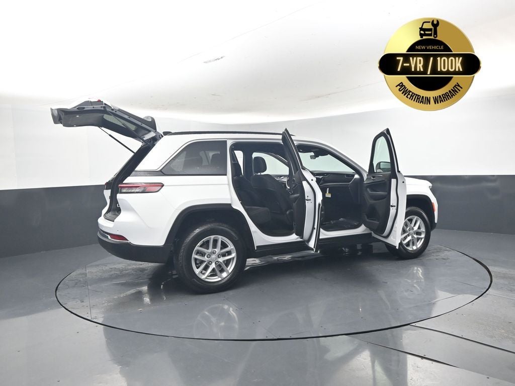 2026 Jeep Grand Cherokee GRAND CHEROKEE LAREDO 4X2