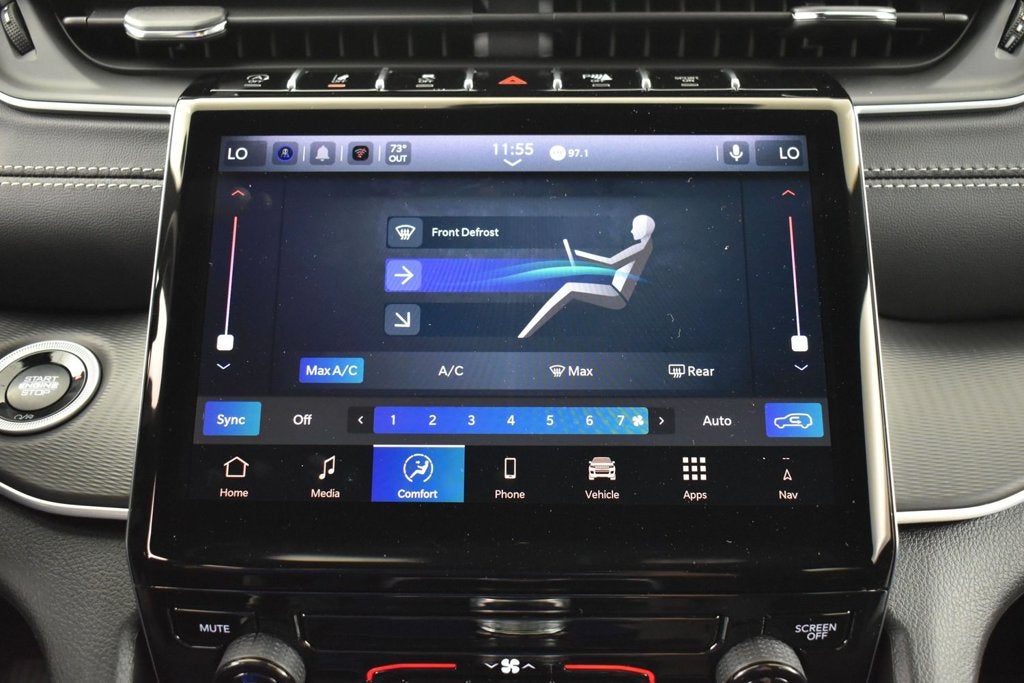 2027 Jeep Grand Cherokee GRAND CHEROKEE LAREDO 4X2