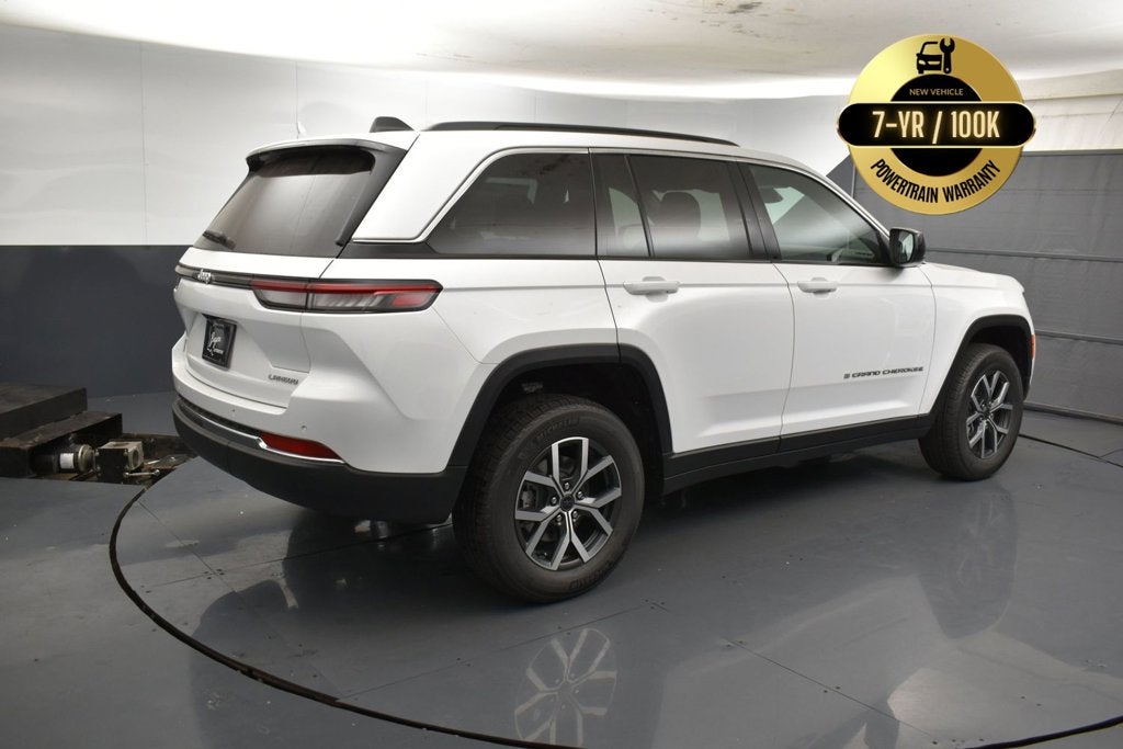 2027 Jeep Grand Cherokee GRAND CHEROKEE LAREDO 4X2
