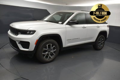 2027 Jeep Grand Cherokee GRAND CHEROKEE LAREDO 4X2