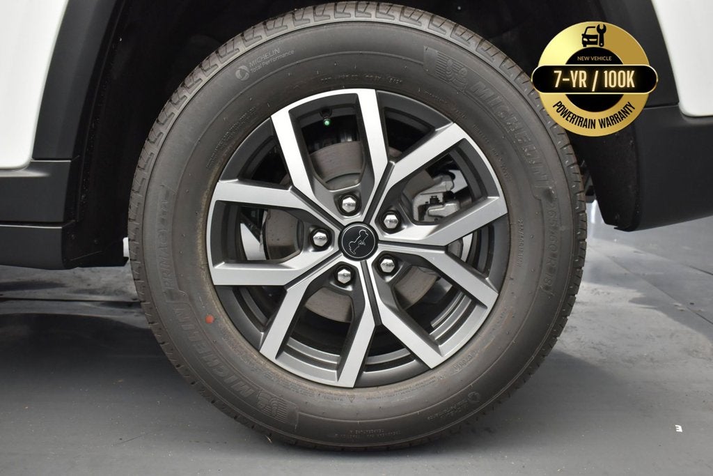2027 Jeep Grand Cherokee GRAND CHEROKEE LAREDO 4X2