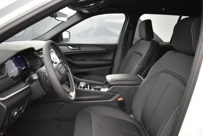 2027 Jeep Grand Cherokee GRAND CHEROKEE LAREDO 4X2