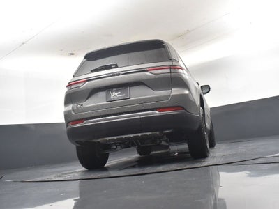 2027 Jeep Grand Cherokee Laredo Altitude