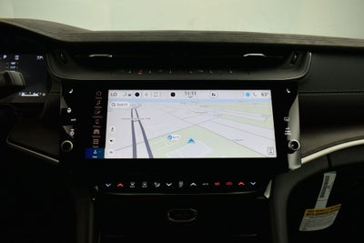 2027 Jeep Grand Cherokee Laredo Altitude