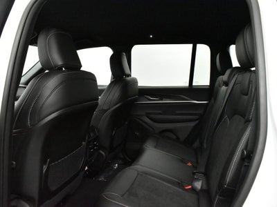 2026 Jeep Grand Cherokee GRAND CHEROKEE LAREDO ALTITUDE 4X2