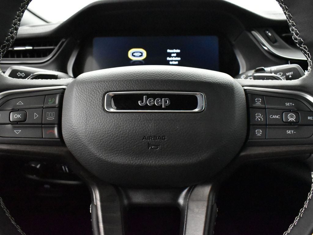 2026 Jeep Grand Cherokee GRAND CHEROKEE LAREDO ALTITUDE 4X2