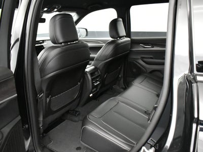 2025 Jeep Grand Cherokee GRAND CHEROKEE LIMITED 4X2