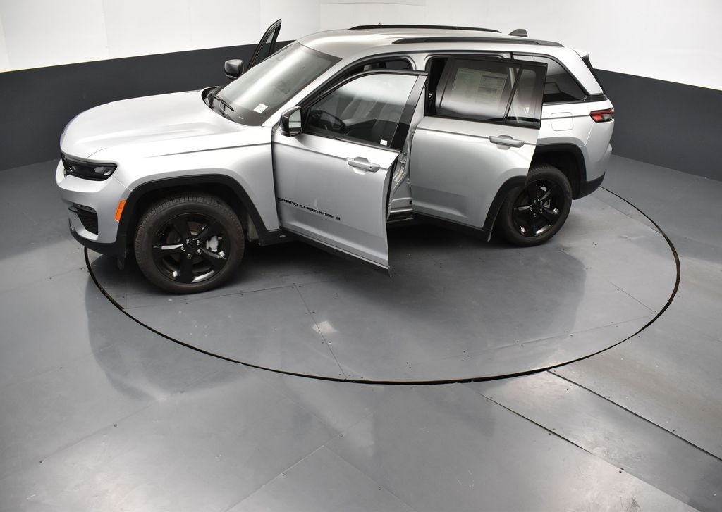 2025 Jeep Grand Cherokee GRAND CHEROKEE LIMITED 4X2