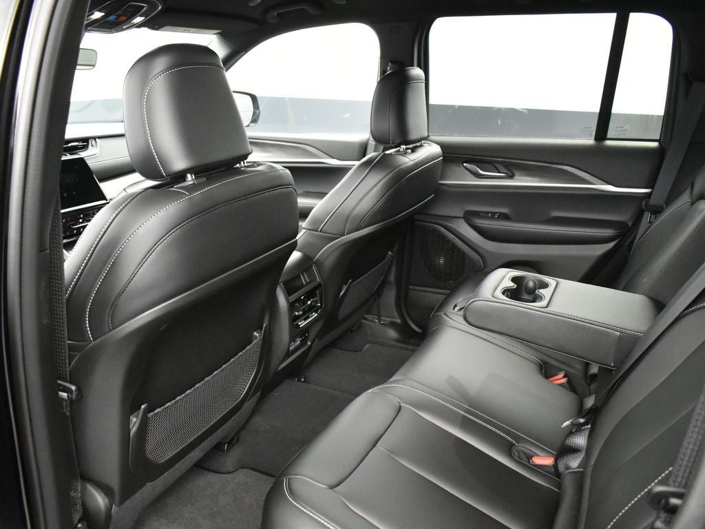 2025 Jeep Grand Cherokee GRAND CHEROKEE LIMITED 4X2