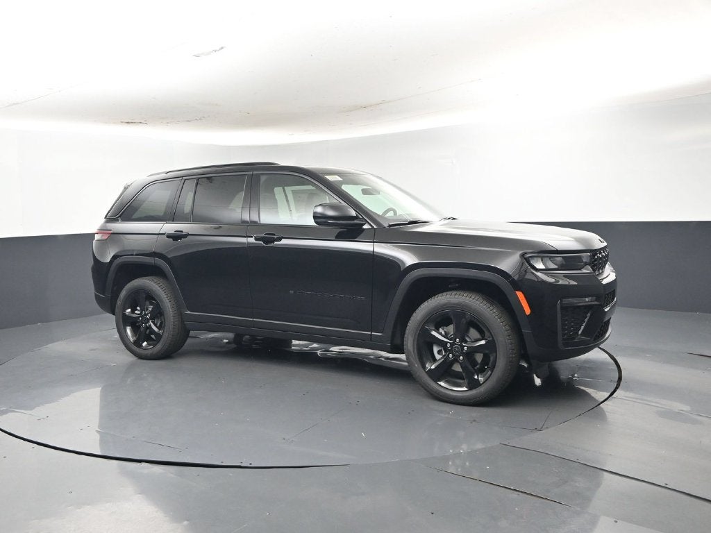 2027 Jeep Grand Cherokee GRAND CHEROKEE LIMITED 4X2
