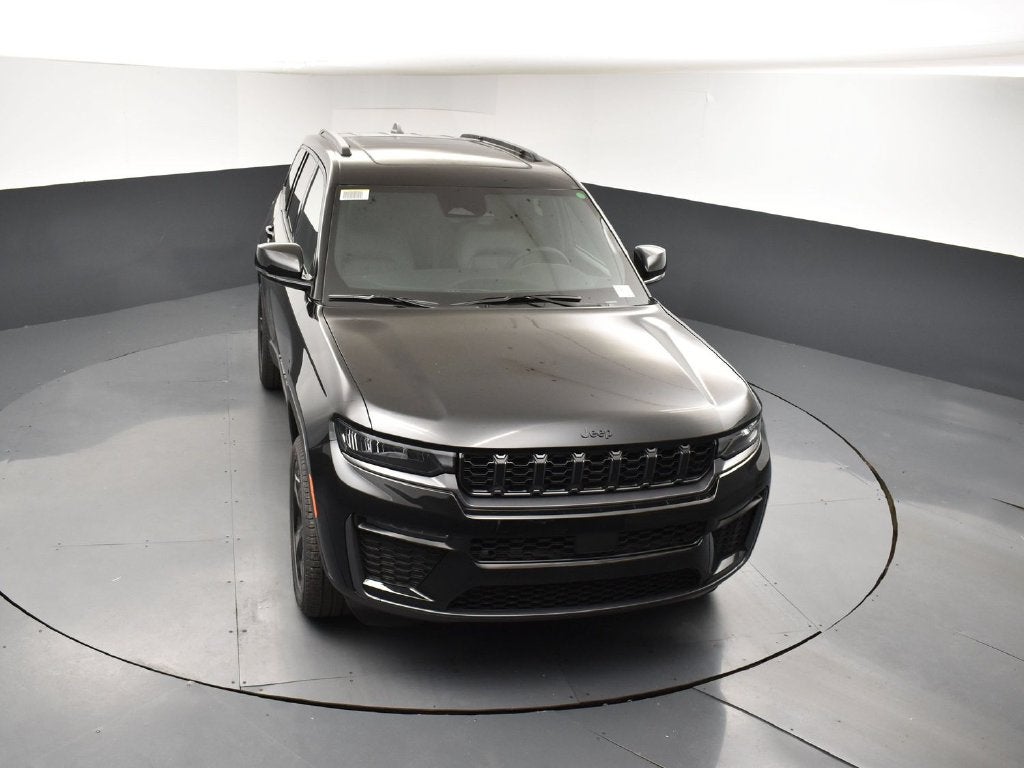 2027 Jeep Grand Cherokee GRAND CHEROKEE LIMITED 4X2