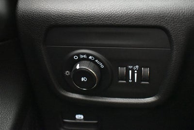 2027 Jeep Grand Cherokee GRAND CHEROKEE LIMITED 4X2