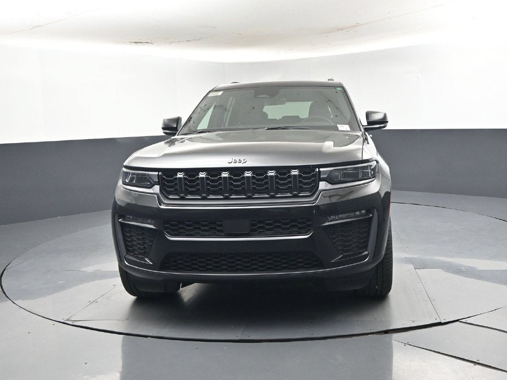 2027 Jeep Grand Cherokee GRAND CHEROKEE LIMITED 4X2