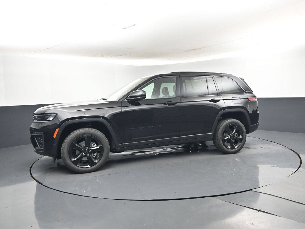 2027 Jeep Grand Cherokee GRAND CHEROKEE LIMITED 4X2