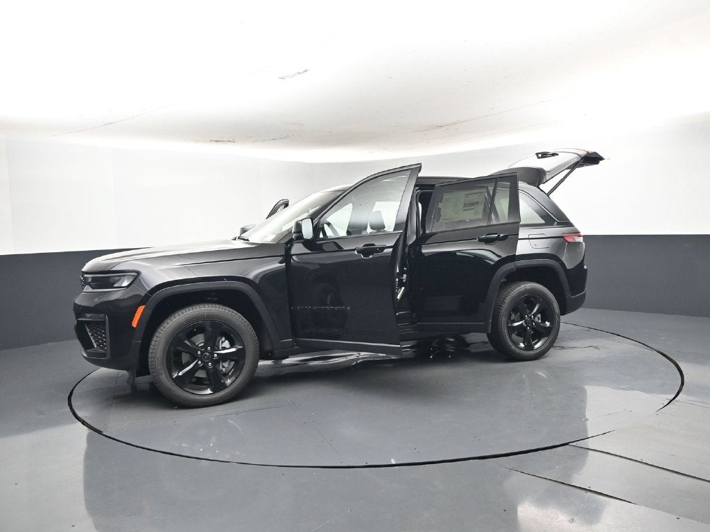 2027 Jeep Grand Cherokee GRAND CHEROKEE LIMITED 4X2