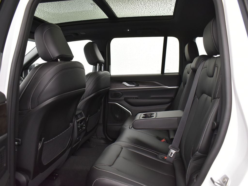 2026 Jeep Grand Cherokee GRAND CHEROKEE LIMITED 4X2