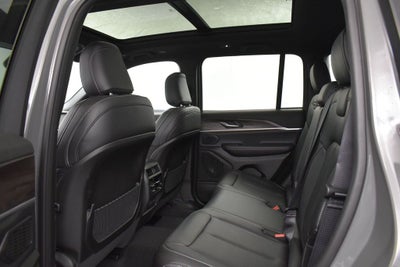 2027 Jeep Grand Cherokee Limited