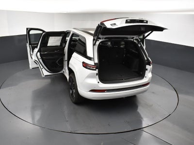 2027 Jeep Grand Cherokee Limited Reserve