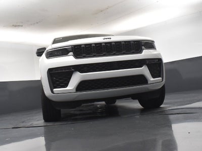 2027 Jeep Grand Cherokee Limited Reserve