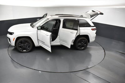 2027 Jeep Grand Cherokee Limited Reserve