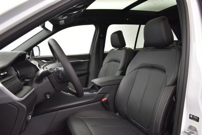 2027 Jeep Grand Cherokee Limited Reserve