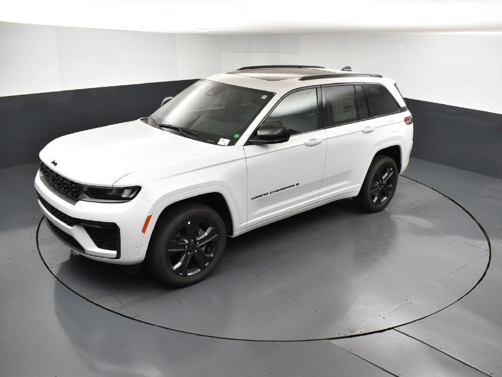 2027 Jeep Grand Cherokee Limited Reserve