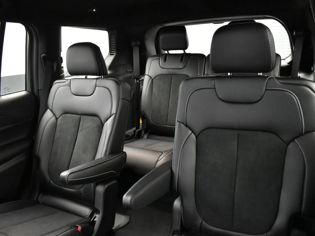 2025 Jeep Grand Cherokee GRAND CHEROKEE L ALTITUDE X 4X2