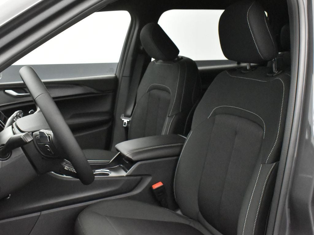 2026 Jeep Grand Cherokee GRAND CHEROKEE L LAREDO 4X2