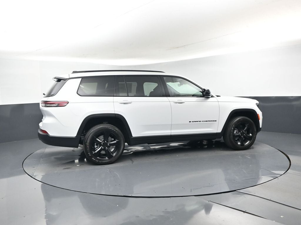 2025 Jeep Grand Cherokee GRAND CHEROKEE L ALTITUDE 4X2