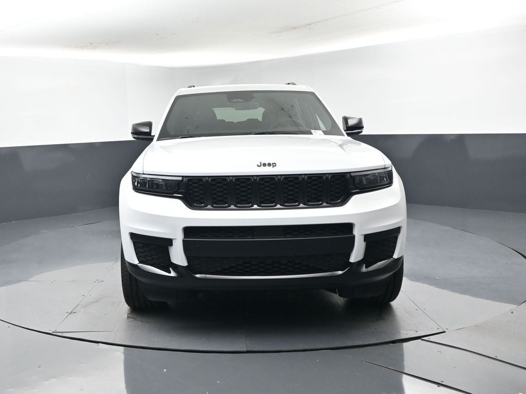 2025 Jeep Grand Cherokee GRAND CHEROKEE L ALTITUDE 4X2