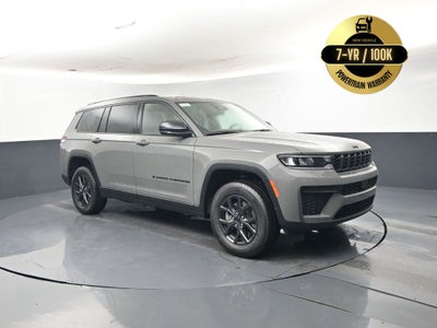 2027 Jeep Grand Cherokee Laredo Altitude