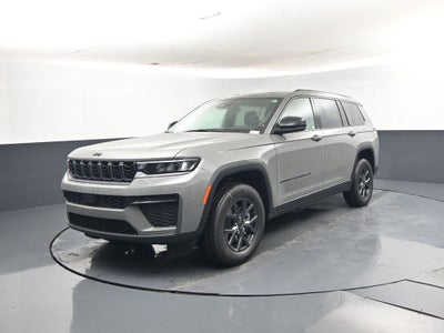2027 Jeep Grand Cherokee Laredo Altitude