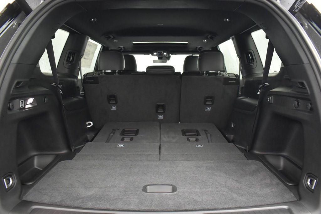 2027 Jeep Grand Cherokee Laredo Altitude