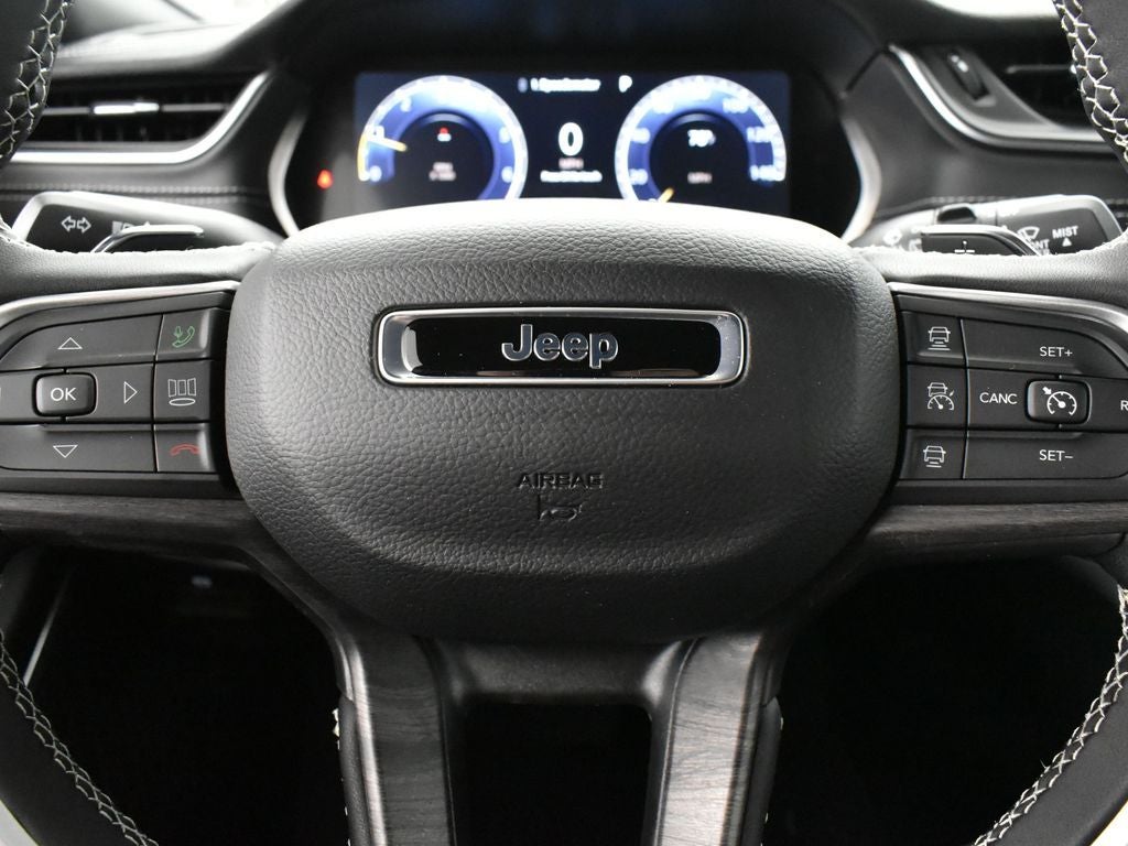 2025 Jeep Grand Cherokee L Limited 4x2