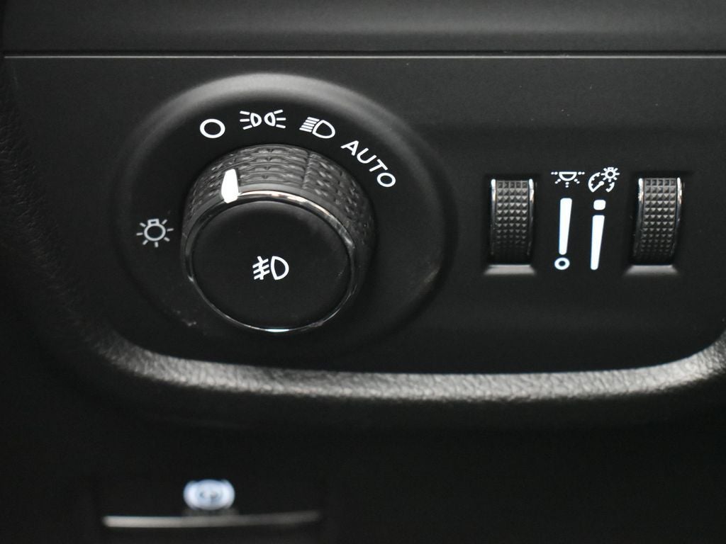 2025 Jeep Grand Cherokee L Limited 4x2