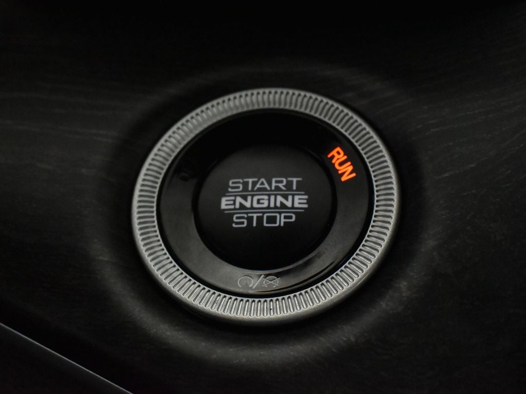 2025 Jeep Grand Cherokee GRAND CHEROKEE L LIMITED 4X2